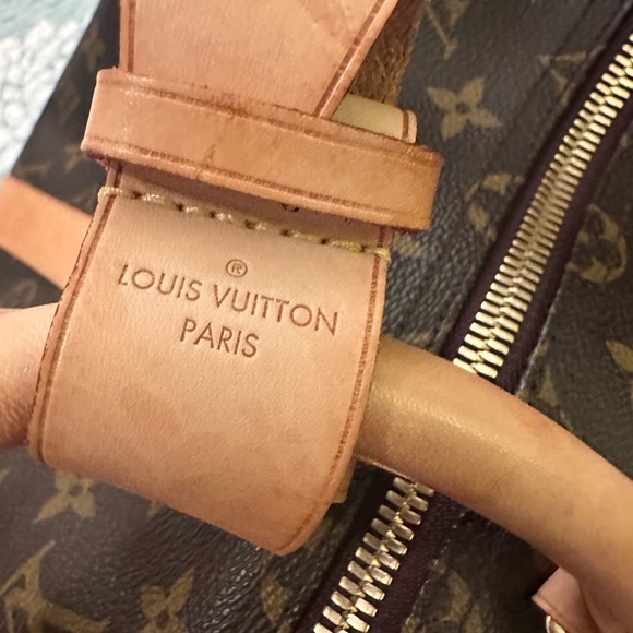 Louis Vuitton Keepall Duffel Bag 55 - Picture 9 of 11
